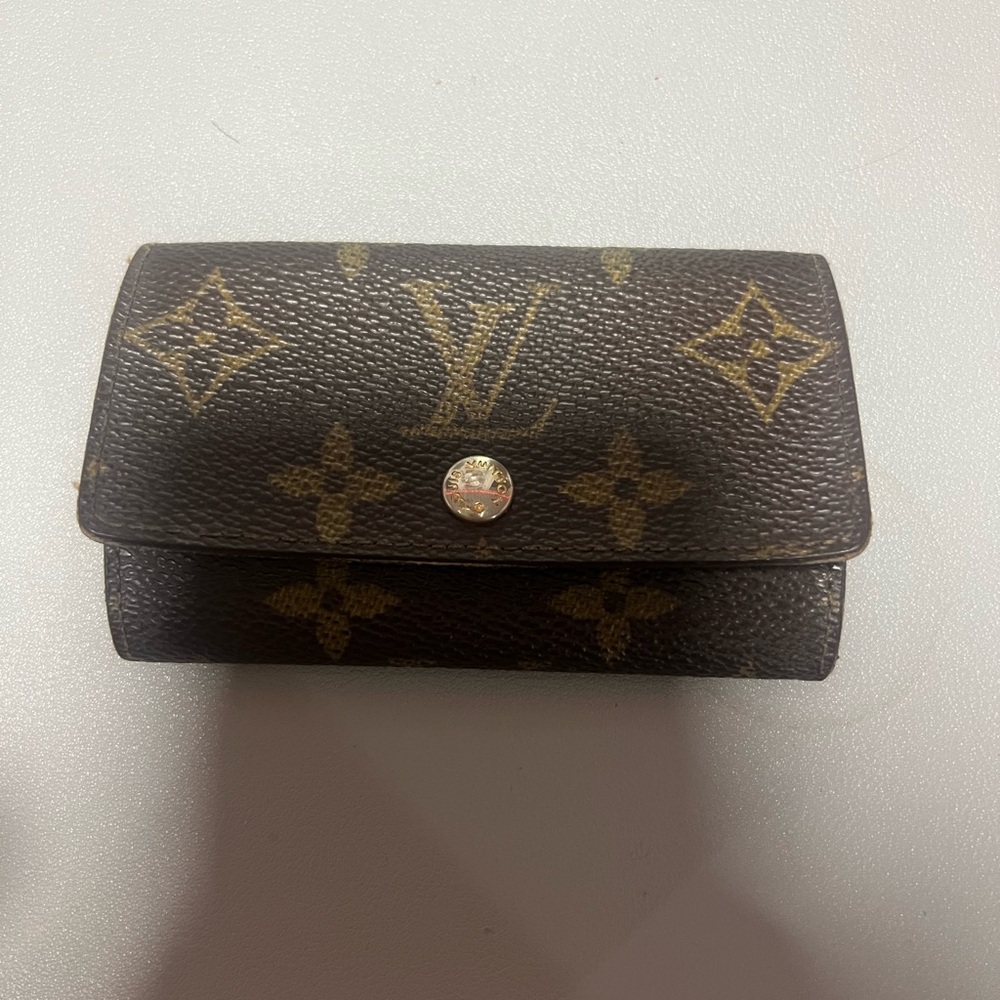 Louis Vuitton key pouch